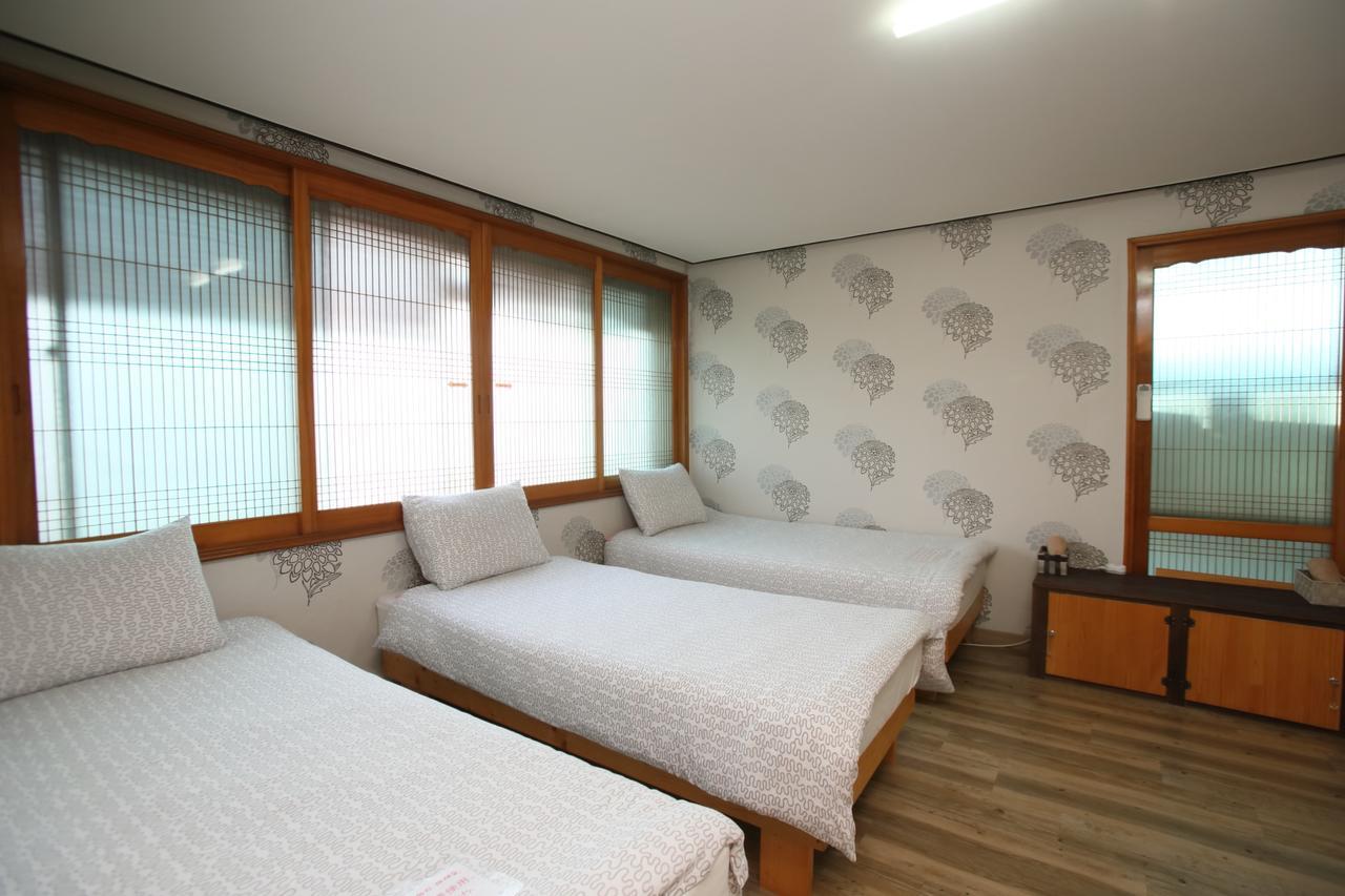 Jeju Airport Mira Guesthouse Exterior photo