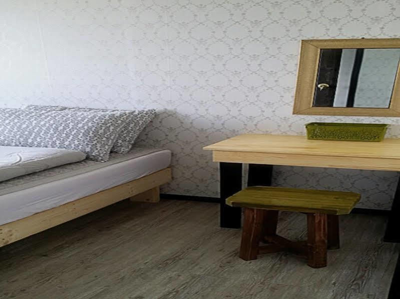 Jeju Airport Mira Guesthouse Exterior photo